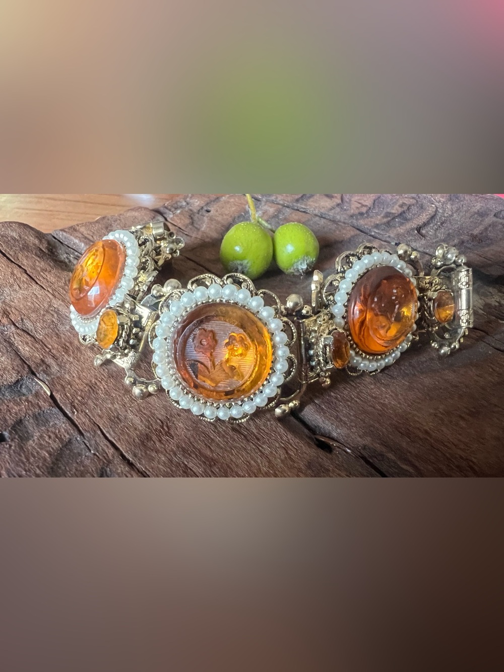 Costume Victorian Bracelet Gold-Tone Amber Glass & Glass Pearl Floral Etched